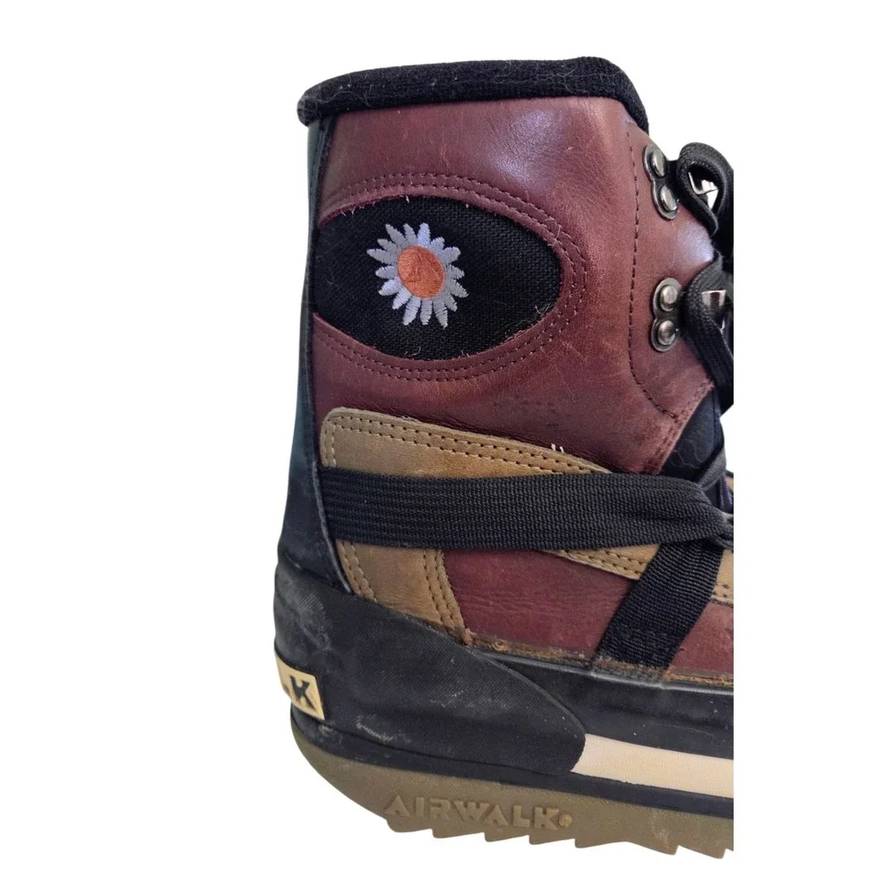 Vintage Y2K Airwalk Freeride Snowboard‎ Boots Daisy Embroidery Women's 10